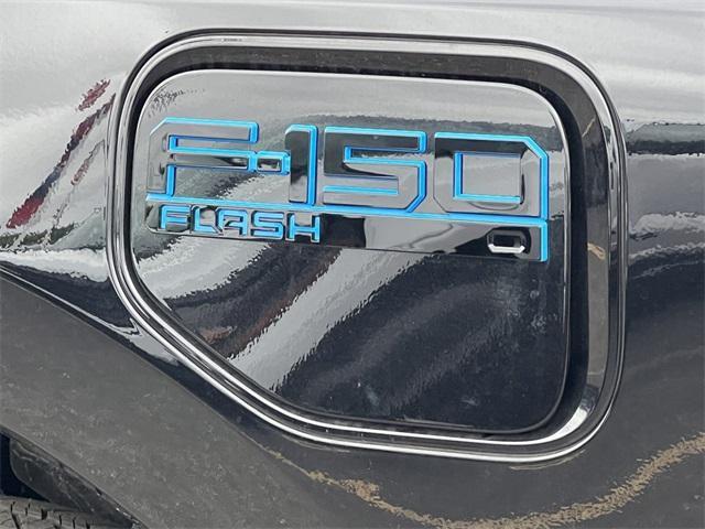 new 2025 Ford F-150 Lightning car