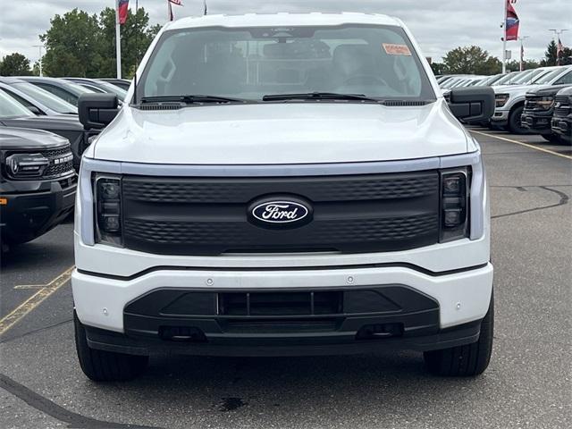 new 2025 Ford F-150 Lightning car