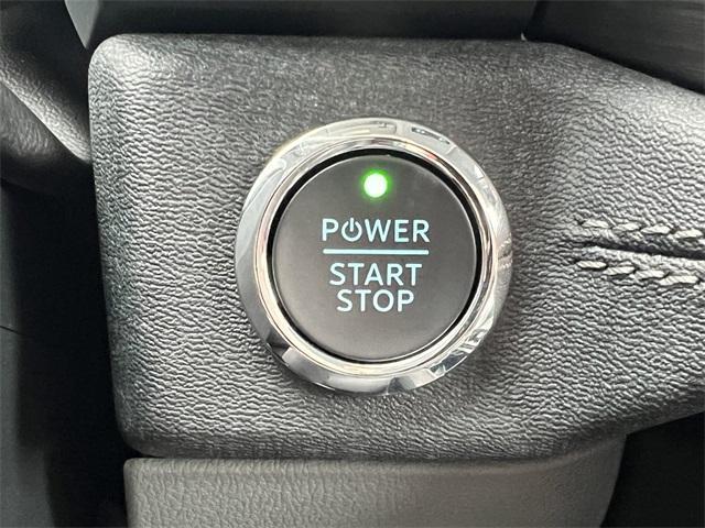 new 2025 Ford F-150 Lightning car