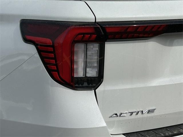 new 2025 Ford Explorer car