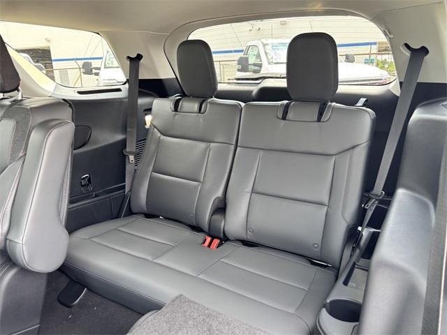 new 2025 Ford Explorer car