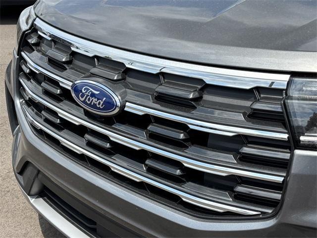 new 2025 Ford Explorer car