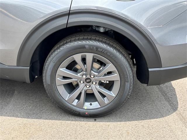 new 2025 Ford Explorer car