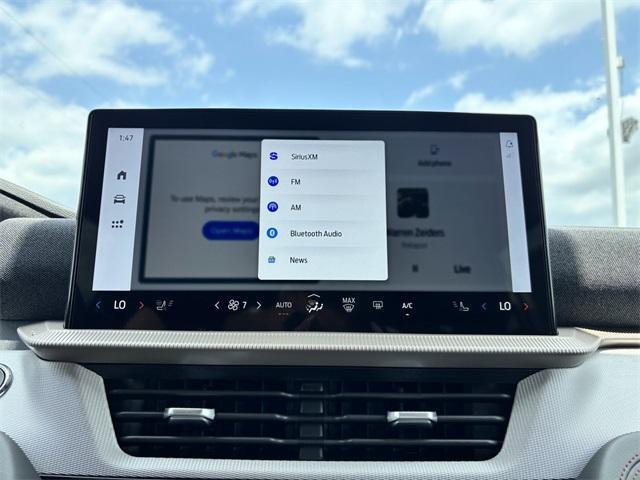 new 2025 Ford Explorer car