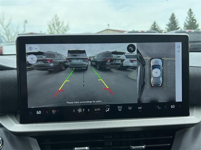 new 2025 Ford Explorer car
