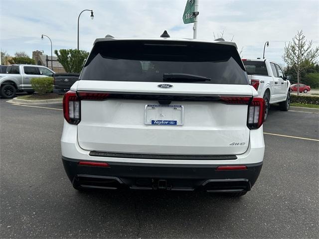 new 2025 Ford Explorer car