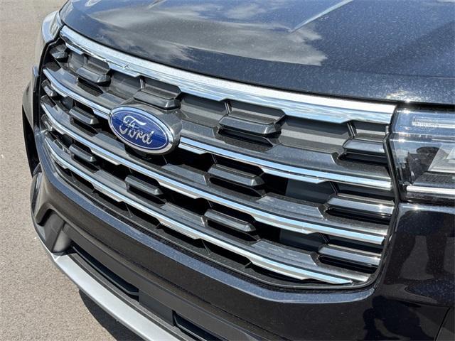 new 2025 Ford Explorer car