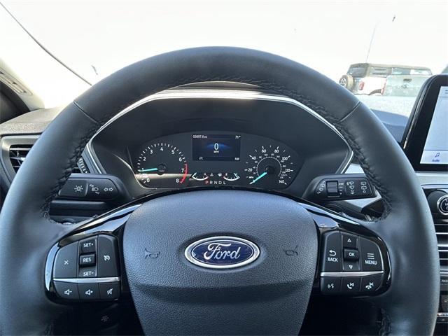used 2022 Ford Escape car, priced at $25,595