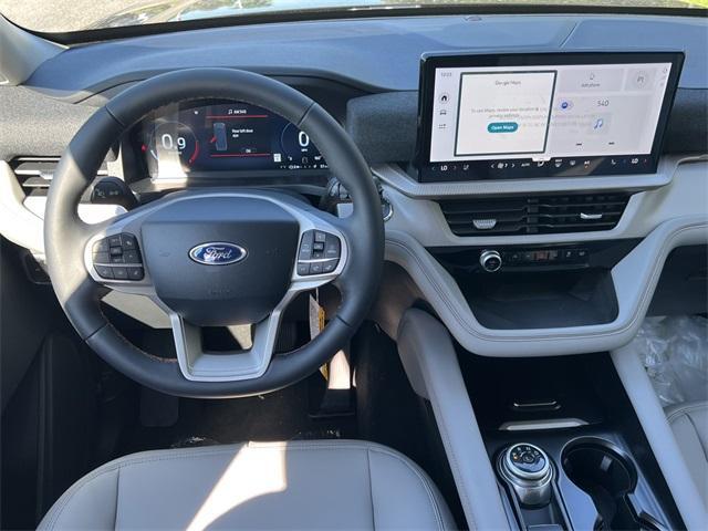 new 2025 Ford Explorer car