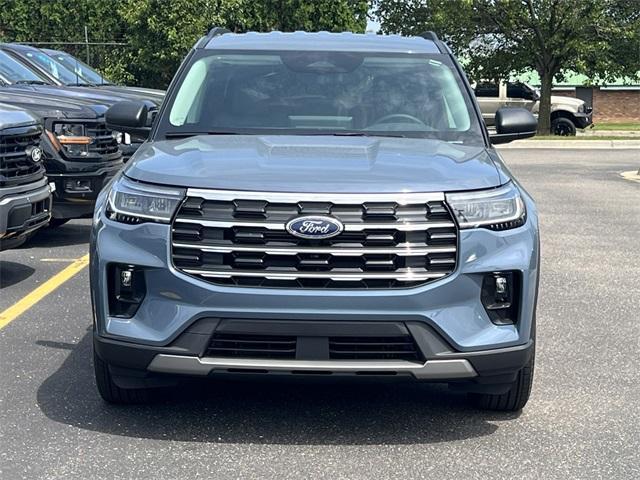 new 2025 Ford Explorer car