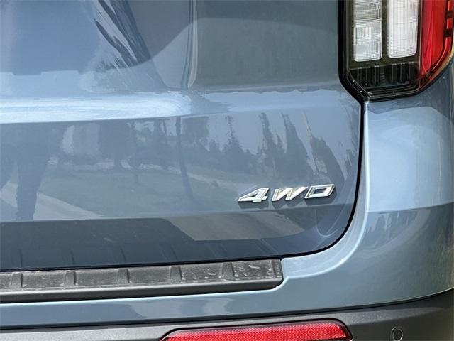 new 2025 Ford Explorer car