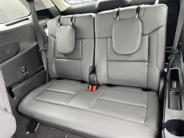 new 2025 Ford Explorer car