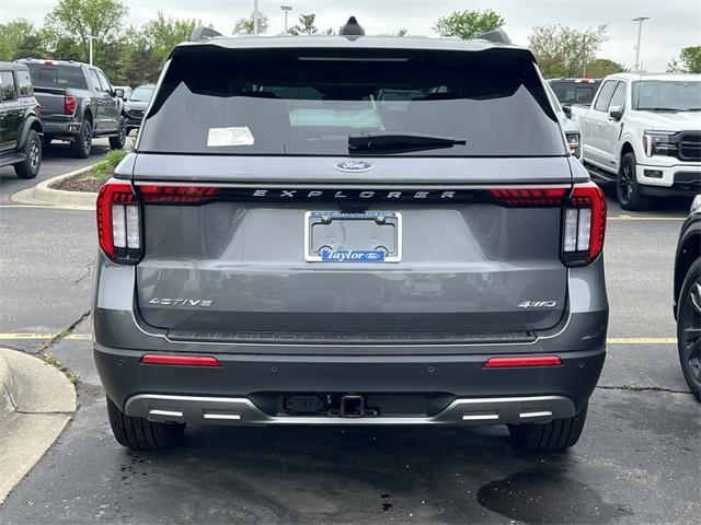 new 2025 Ford Explorer car