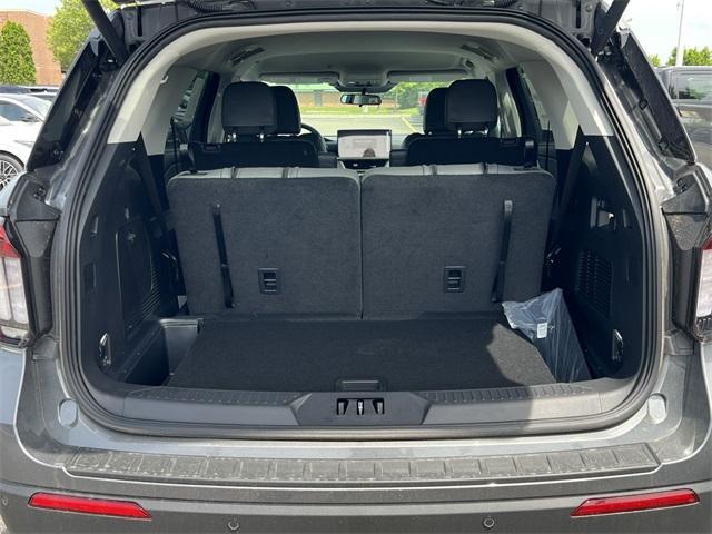 new 2025 Ford Explorer car
