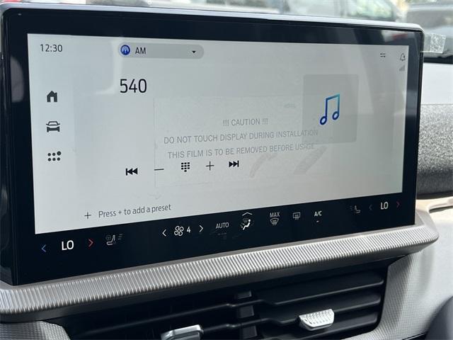new 2025 Ford Explorer car