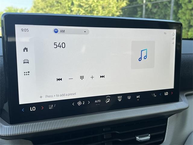 new 2025 Ford Explorer car