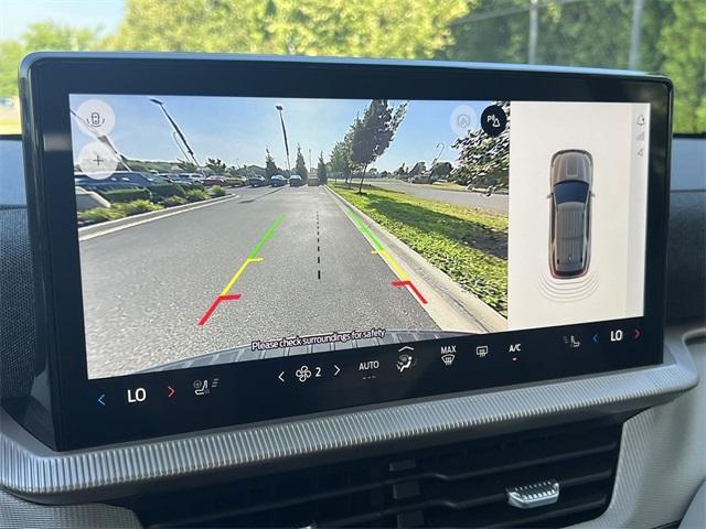 new 2025 Ford Explorer car