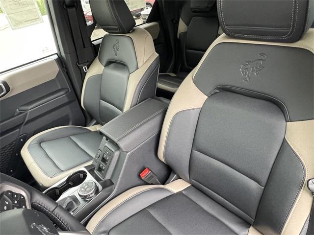 new 2025 Ford Bronco car
