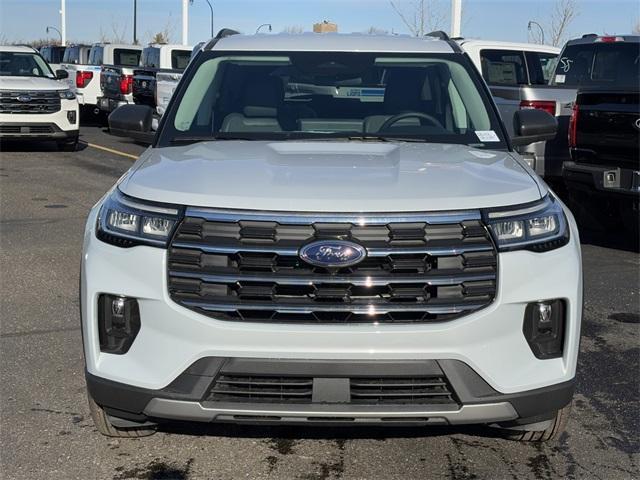 new 2025 Ford Explorer car