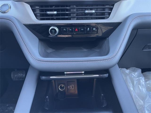 new 2025 Ford Explorer car