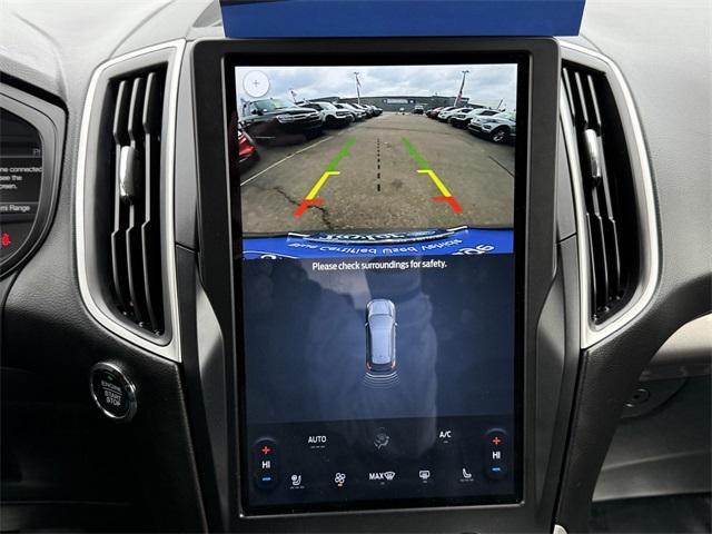 used 2024 Ford Edge car, priced at $28,999