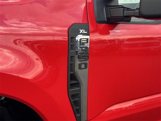 new 2025 Ford F-350 car