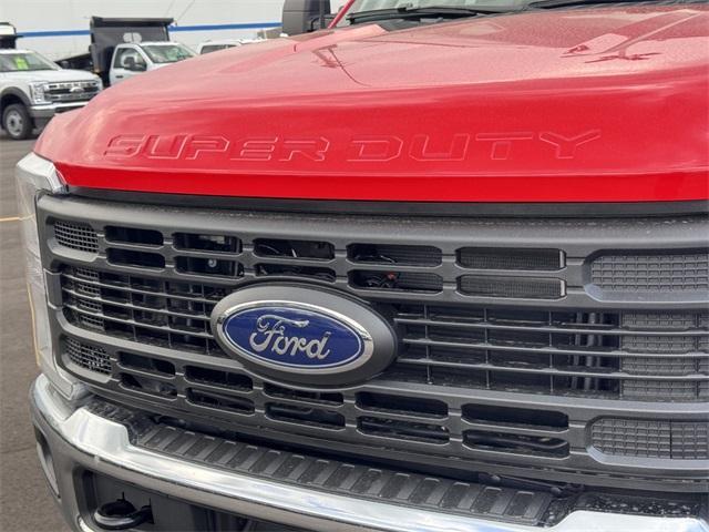 new 2025 Ford F-350 car