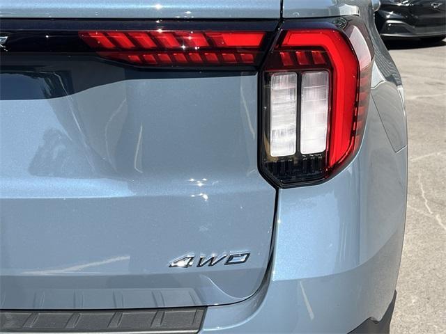 new 2025 Ford Explorer car