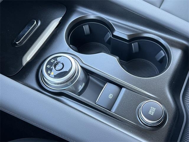 new 2025 Ford Explorer car