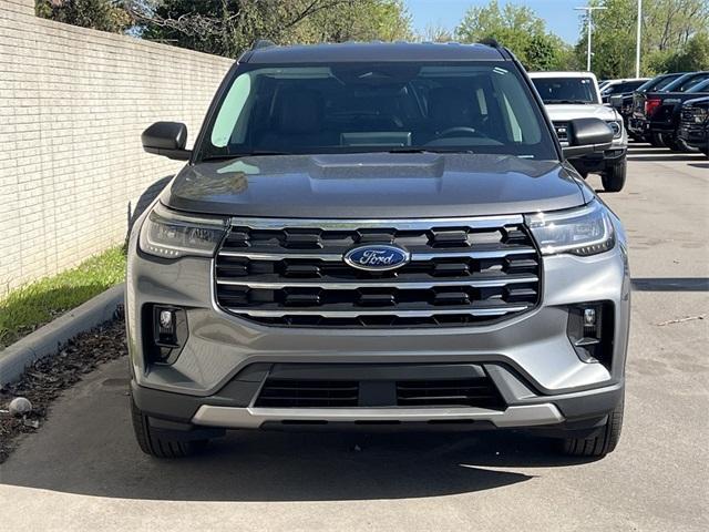 new 2025 Ford Explorer car