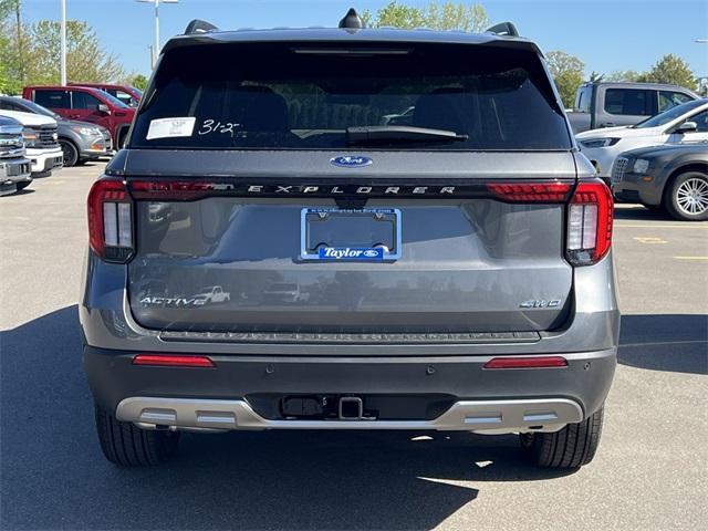 new 2025 Ford Explorer car