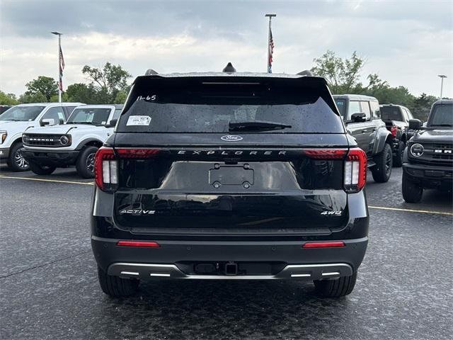 new 2025 Ford Explorer car
