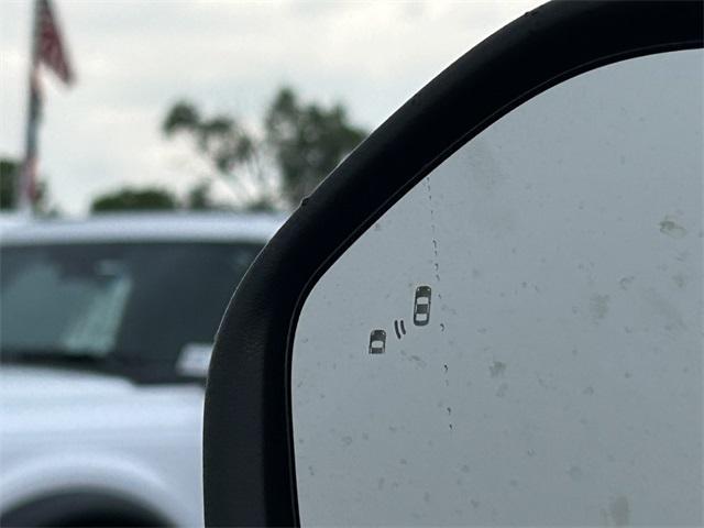 new 2025 Ford Explorer car