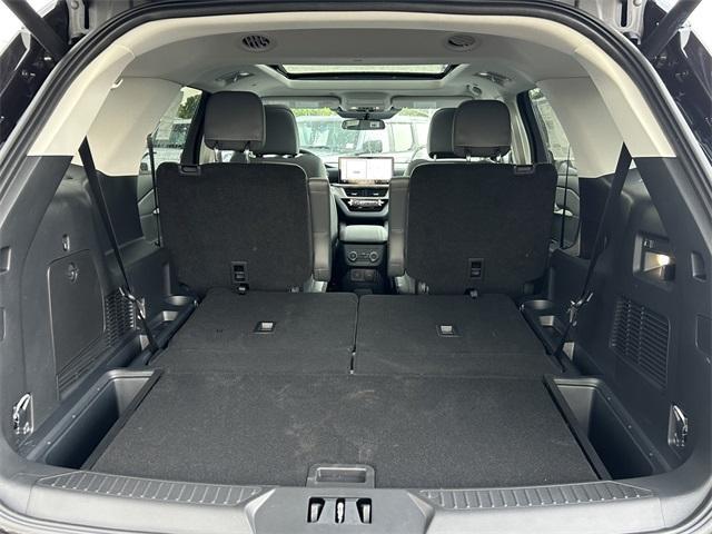 new 2025 Ford Explorer car