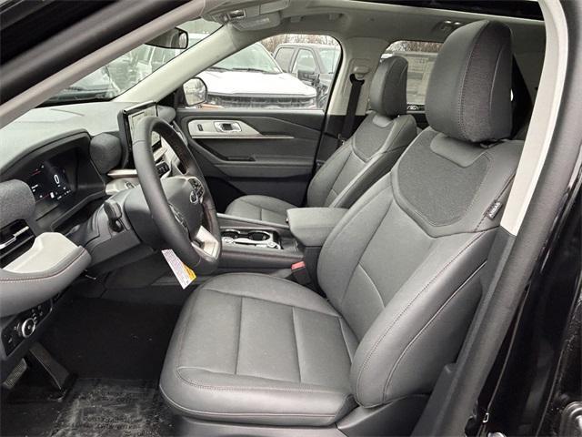 new 2025 Ford Explorer car