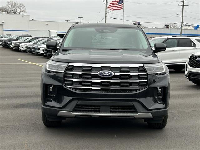 new 2025 Ford Explorer car