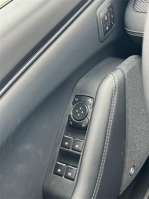 new 2025 Ford Mustang Mach-E car