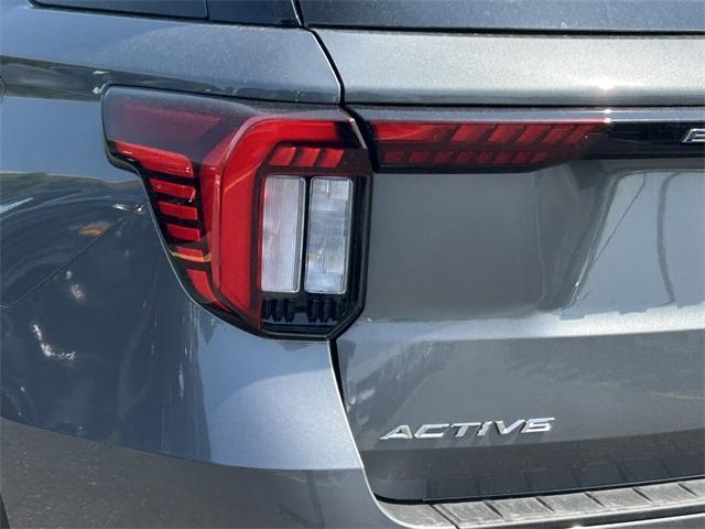 new 2025 Ford Explorer car