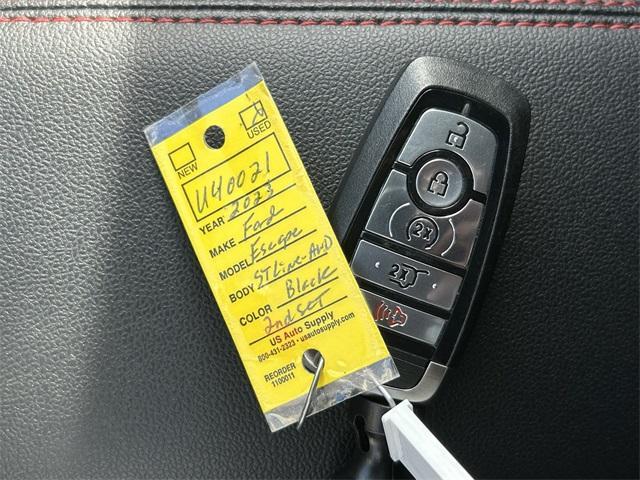used 2023 Ford Escape car, priced at $26,554