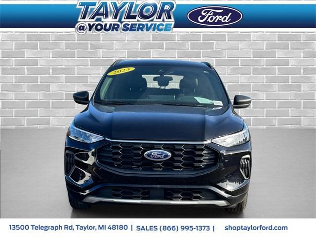 used 2023 Ford Escape car, priced at $26,554
