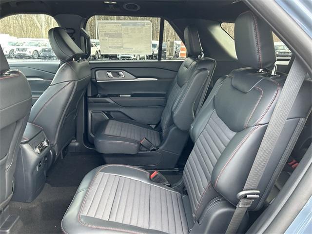 new 2025 Ford Explorer car