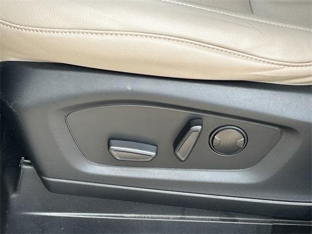 used 2022 Ford Explorer car, priced at $33,499