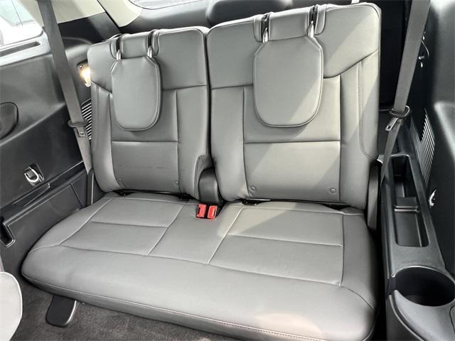 new 2025 Ford Explorer car