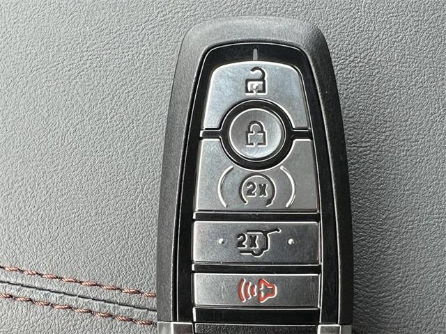 new 2025 Ford Explorer car
