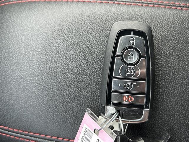 new 2025 Ford Escape car