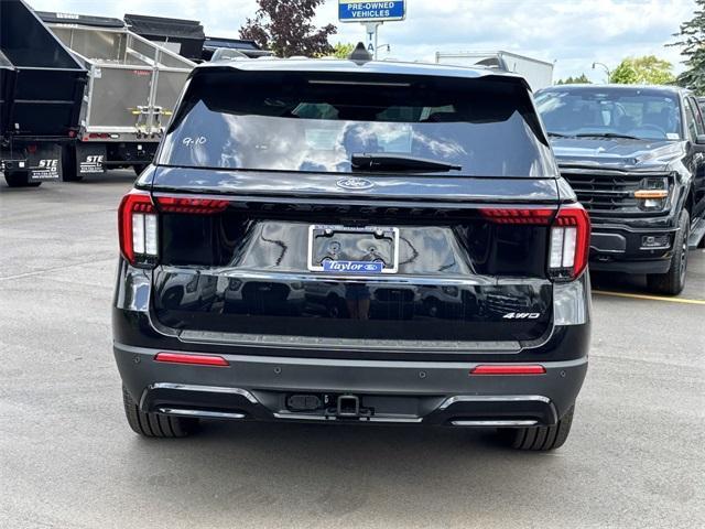 new 2025 Ford Explorer car