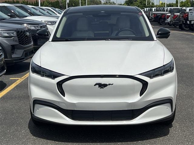 new 2025 Ford Mustang Mach-E car
