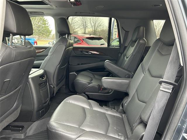 used 2019 Cadillac Escalade car, priced at $33,589