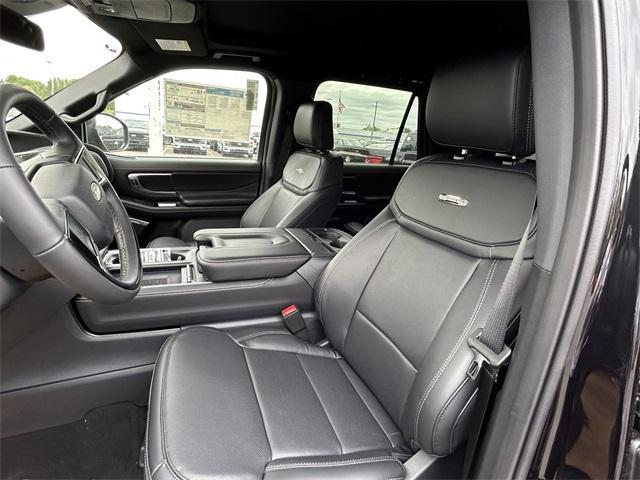 new 2025 Ford Expedition car