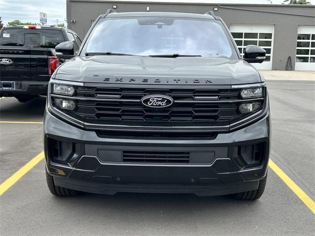 new 2025 Ford Expedition car